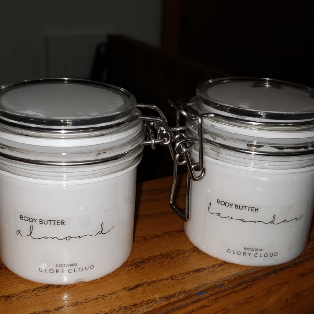 Glory cloud body body lot